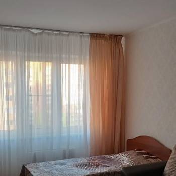 Продается 1-комнатная квартира, 38 м²