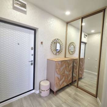 Продается 1-комнатная квартира, 38,2 м²