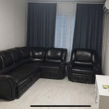 Продается 1-комнатная квартира, 37,5 м²