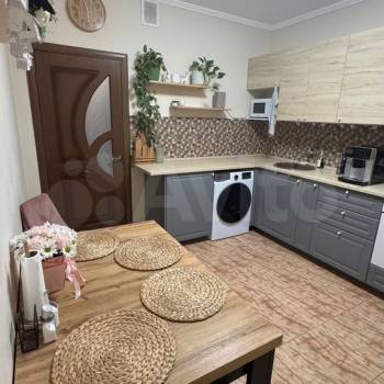 Продается 1-комнатная квартира, 35,7 м²