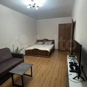 Продается 1-комнатная квартира, 35,7 м²