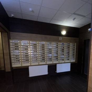 Продается 1-комнатная квартира, 38 м²