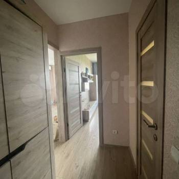 Продается 1-комнатная квартира, 38 м²