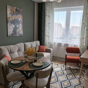 Продается 1-комнатная квартира, 38 м²