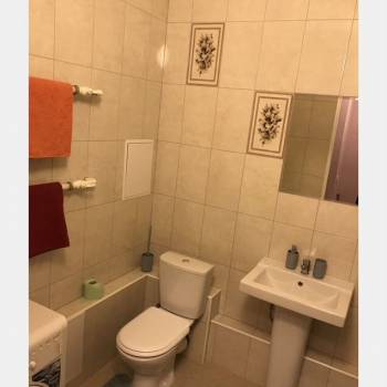 Продается 1-комнатная квартира, 39 м²