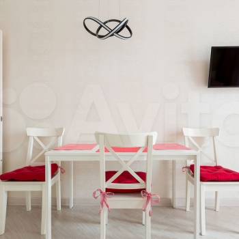 Продается 1-комнатная квартира, 49,3 м²