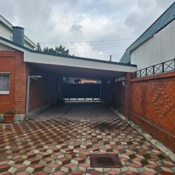 Продается Дом, 244 м²