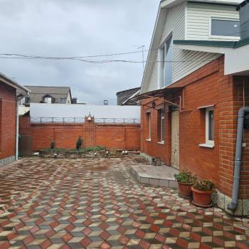 Продается Дом, 244 м²