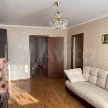 Продается 3-х комнатная квартира, 58,4 м²
