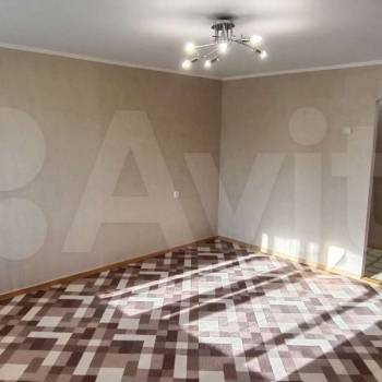 Продается Многокомнатная квартира, 77,6 м²