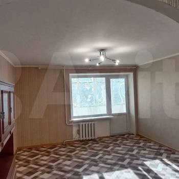 Продается Многокомнатная квартира, 77,6 м²