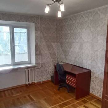 Продается Многокомнатная квартира, 77,6 м²