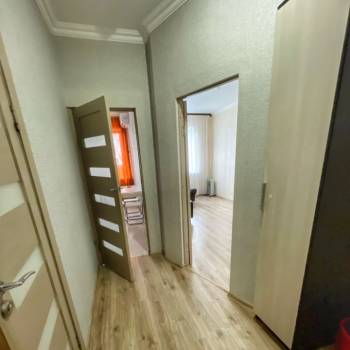 Продается 1-комнатная квартира, 35,9 м²