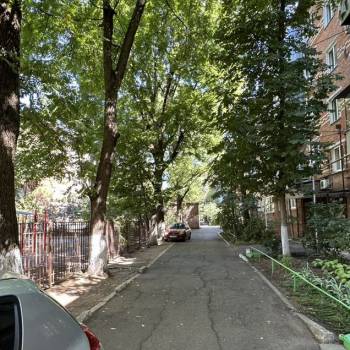 Продается 1-комнатная квартира, 29,7 м²