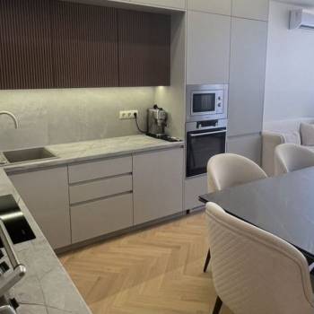 Продается 2-х комнатная квартира, 70 м²