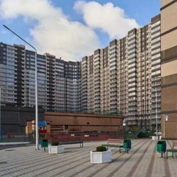 Продается 1-комнатная квартира, 43,1 м²