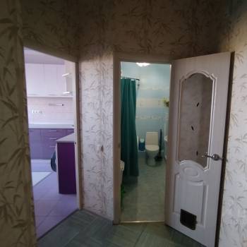 Продается 1-комнатная квартира, 42 м²