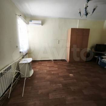 Продается 1-комнатная квартира, 35 м²