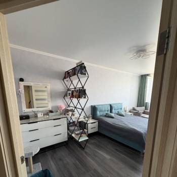 Продается 2-х комнатная квартира, 61 м²