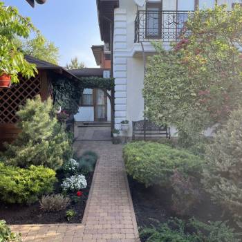 Продается Дом, 230 м²