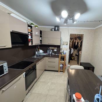 Продается 1-комнатная квартира, 41,6 м²