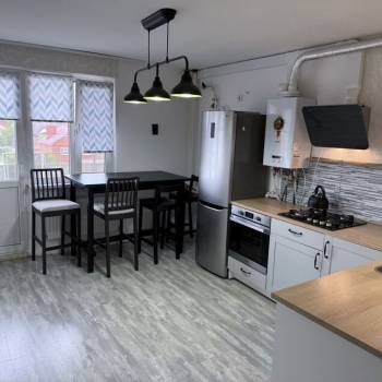 Продается 1-комнатная квартира, 47 м²