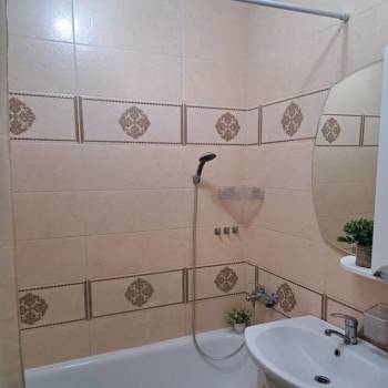 Продается 2-х комнатная квартира, 61 м²