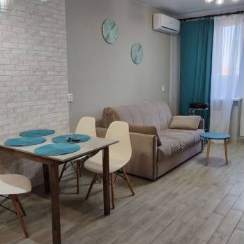 Сдается Многокомнатная квартира, 56 м²
