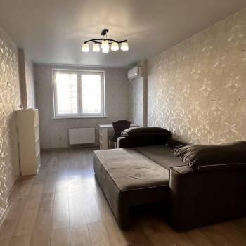 Продается 2-х комнатная квартира, 61 м²