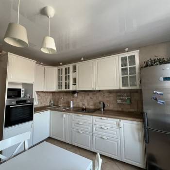 Продается 3-х комнатная квартира, 76,4 м²