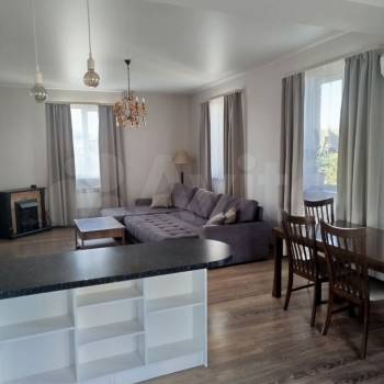 Продается Дом, 192 м²