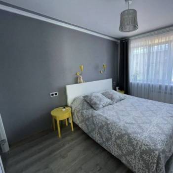 Продается Многокомнатная квартира, 63,3 м²