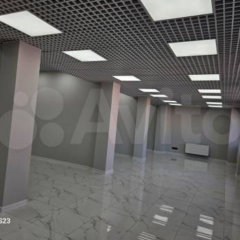 Сдается Торговое помещение, 135 м²