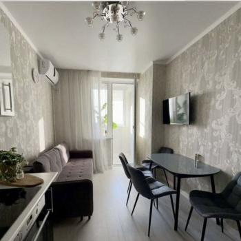 Сдается 1-комнатная квартира, 38 м²
