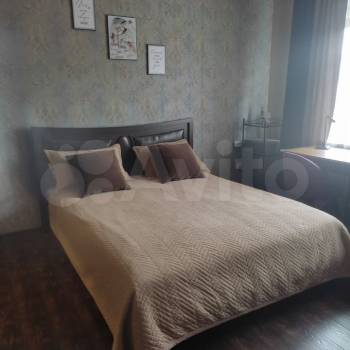 Продается Многокомнатная квартира, 240 м²