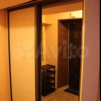 Продается 1-комнатная квартира, 37 м²