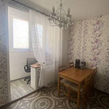 Продается 2-х комнатная квартира, 65 м²