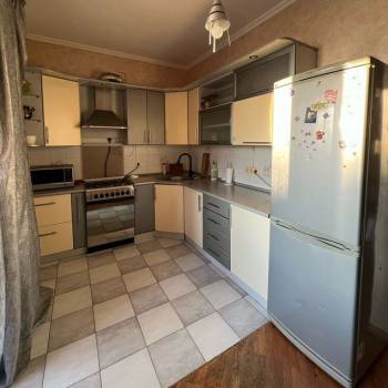 Продается 1-комнатная квартира, 51 м²