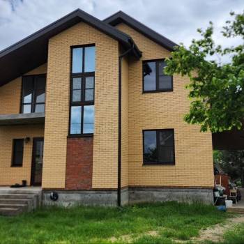 Продается Дом, 195 м²