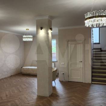 Продается Дом, 195 м²