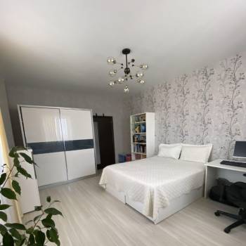 Продается 2-х комнатная квартира, 74 м²