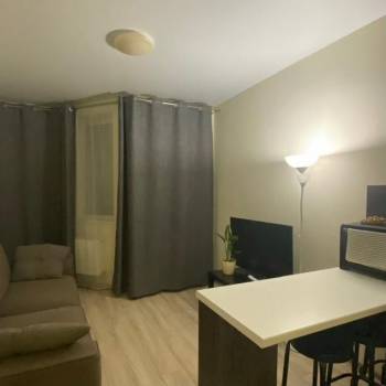 Продается 1-комнатная квартира, 24 м²
