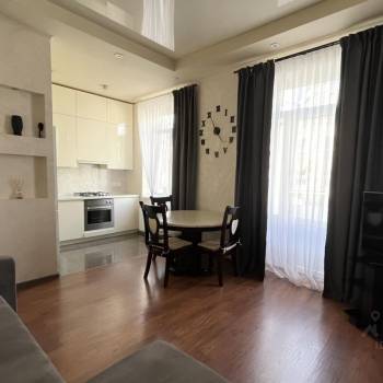 Сдается Многокомнатная квартира, 58 м²