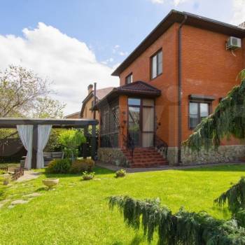 Продается Дом, 180 м²