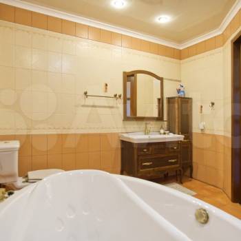 Продается Дом, 180 м²