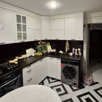 Продается 1-комнатная квартира, 38 м²