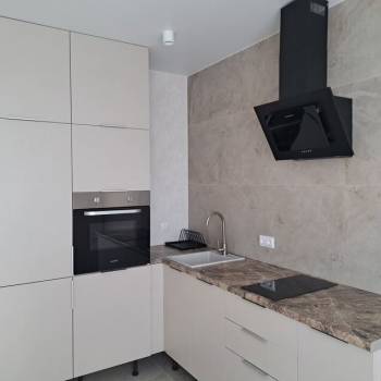 Продается 1-комнатная квартира, 36 м²
