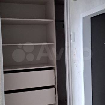 Продается 1-комнатная квартира, 36 м²