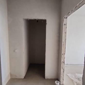 Продается 1-комнатная квартира, 37 м²