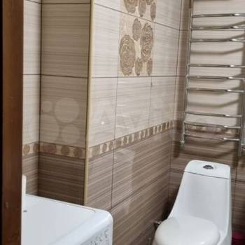 Продается Многокомнатная квартира, 105 м²